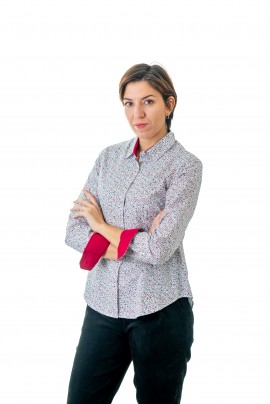 ΓΥΝΑΙΚΕΙΟ ΠΟΥΚΑΜΙΣΟ ΜΕ ΠΟΛΥΧΡΩΜΑ ΠΟΥΑ ΚΑΙ ΑΣΤΕΡΑΚΙΑ
